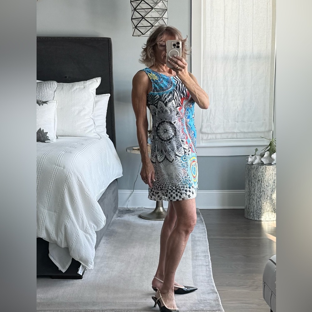 Papillon Blanc Vibrant Lacy Mini Dress M